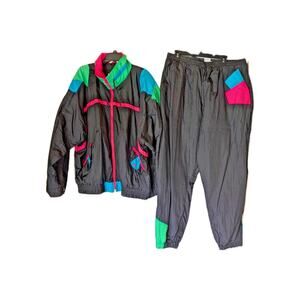 VENEZIA Vintage Womens 100% Nylon Blk/Multi Jacket/Pants Set Sz 26/28